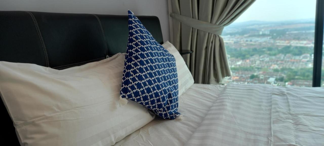 Yemala Suites At Skyloft - Johor Джохор Бахру Екстериор снимка